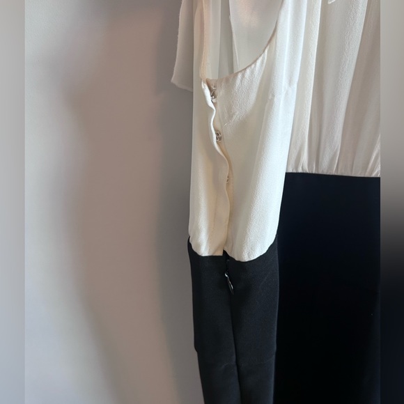 BCBG Max Azria white & black chiffon dress, size 6 - Picture 4 of 4